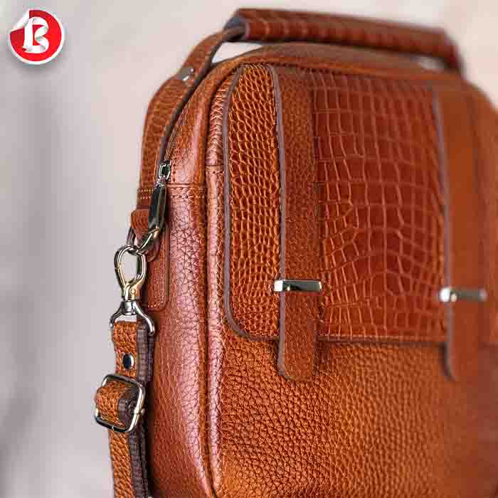 عکس شماره:4 , کیف دوشی چرمی مردانه کد C101