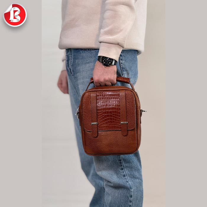 عکس شماره:1 , کیف دوشی چرمی مردانه کد C101